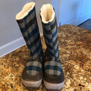 Sorel Mackenzie Plaid Teal Boots - size 6.5